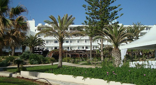 Nissi Beach Hotel