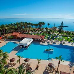 Cavo Maris Beach Hotel Pool